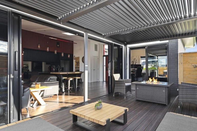 Photo of property in 5 Maunganamu Drive, Wharewaka, Taupo, 3330