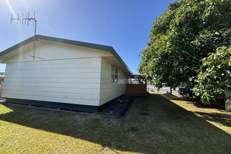 Photo of property in 2 Ballance Street, Aramoho, Whanganui, 4500