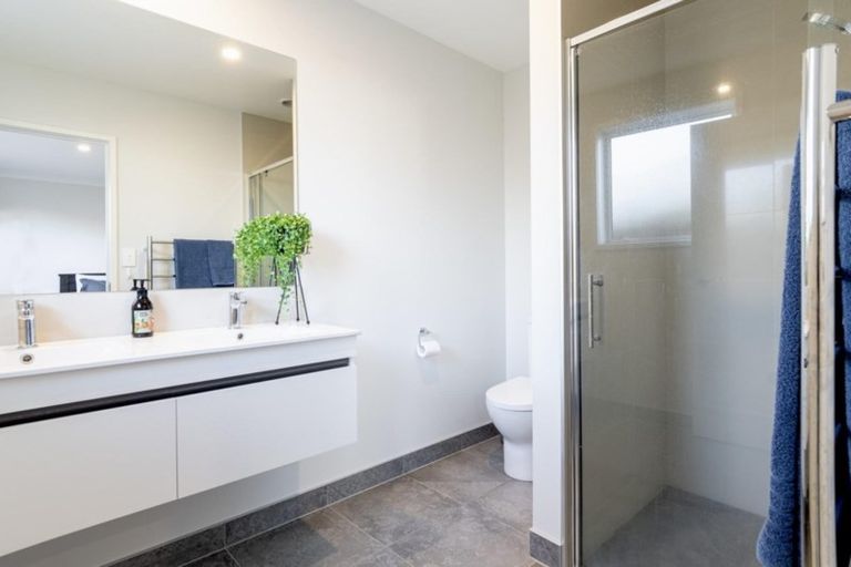 Photo of property in 4 Omapere Lane, Pyes Pa, Tauranga, 3112