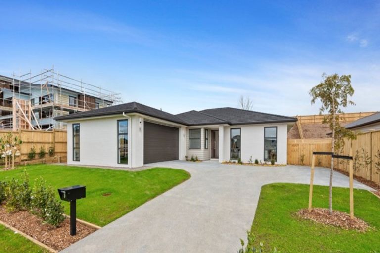 Photo of property in 8 Flaxfield Lane, Beachlands, Auckland, 2018