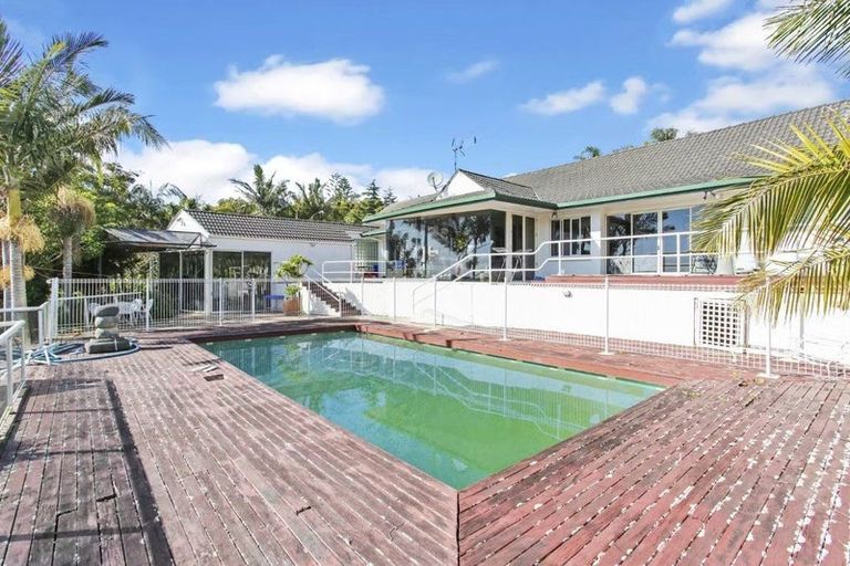 Photo of property in 330 Redoubt Road, Totara Park, Auckland, 2019