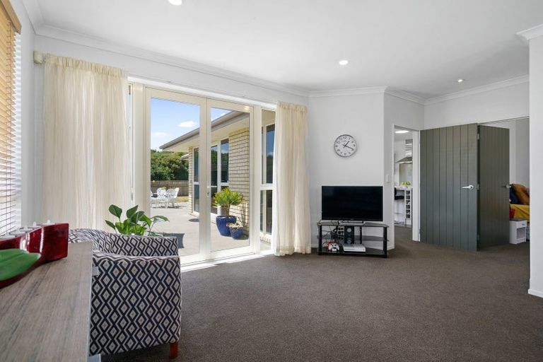 Photo of property in 22 Burr Street, Cambridge, 3434