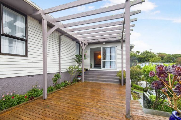 Photo of property in 19 Macaulay Street, Johnsonville, Wellington, 6037