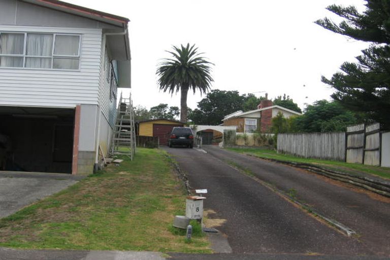 Photo of property in 8 Hellyers Street, Birkdale, Auckland, 0626