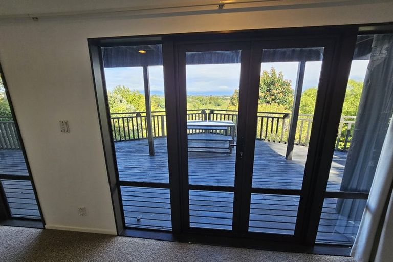 Photo of property in 340 Otumoetai Road, Otumoetai, Tauranga, 3110