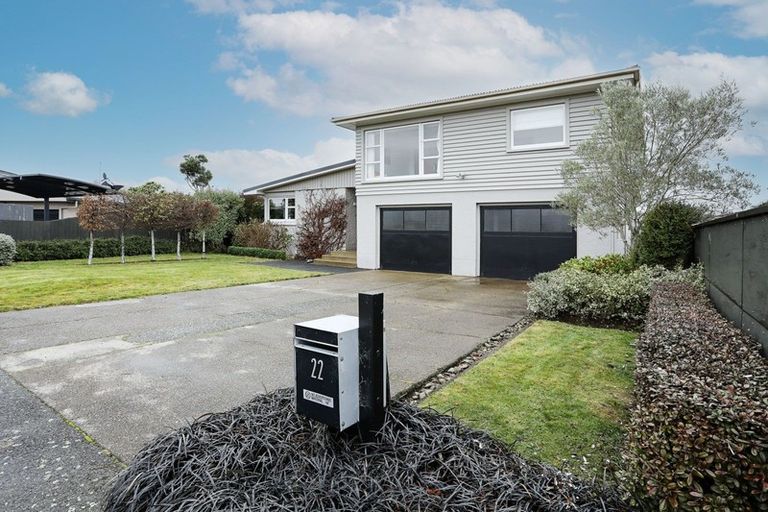 Photo of property in 22 Cruickshank Crescent, Rosedale, Invercargill, 9810