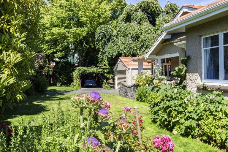 Photo of property in 88 Totara Street, Fendalton, Christchurch, 8041