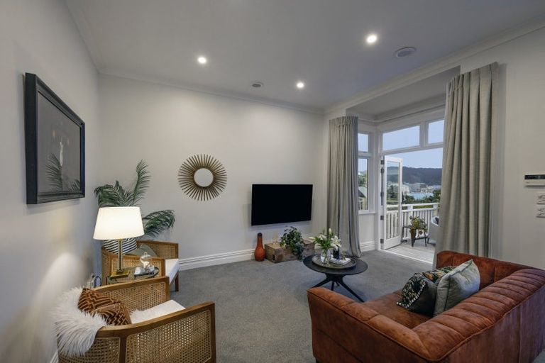 Photo of property in 4 Telford Terrace, Oriental Bay, Wellington, 6011