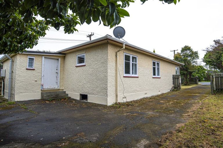 Photo of property in 29 Burden Avenue, Wainuiomata, Lower Hutt, 5014