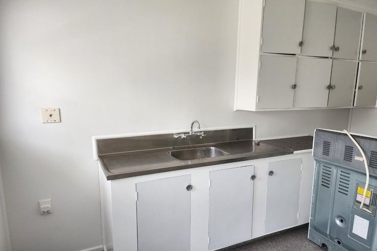 Photo of property in 2/8 Ararino Street, Trentham, Upper Hutt, 5018