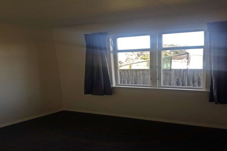 Photo of property in 4 Drayton Place, Highbury, Palmerston North, 4412