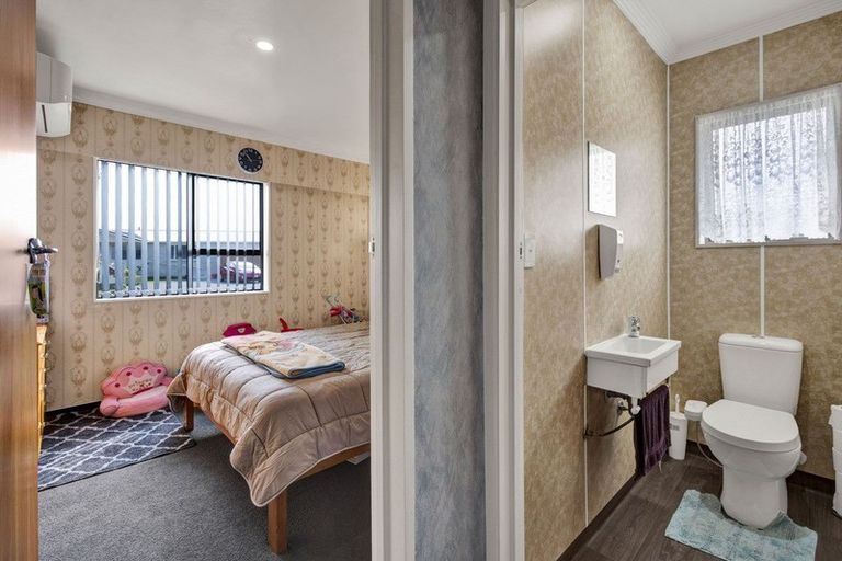 Photo of property in 10 Murdoch Street, Hawera, 4610