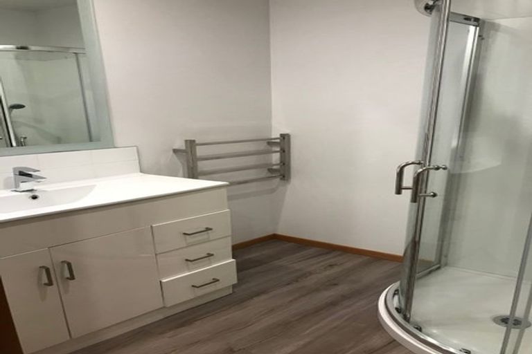 Photo of property in 6/4 Broadbent Street, Riccarton, Christchurch, 8041