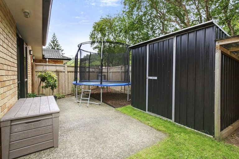 Photo of property in 10 Nathan Street, Tawa, Wellington, 5028