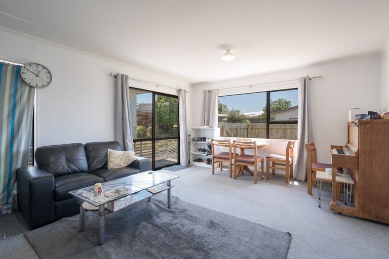 Photo of property in 2/116 Parkers Road, Tahunanui, Nelson, 7011