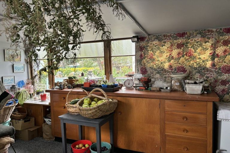 Photo of property in 24 Thousand Acre Road, Alma, Oamaru, 9492