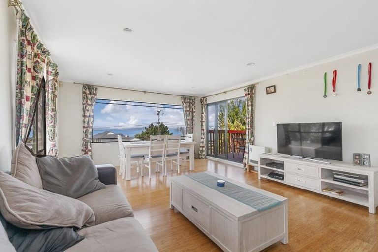 Photo of property in 2a Mizpah Road, Torbay, Auckland, 0630
