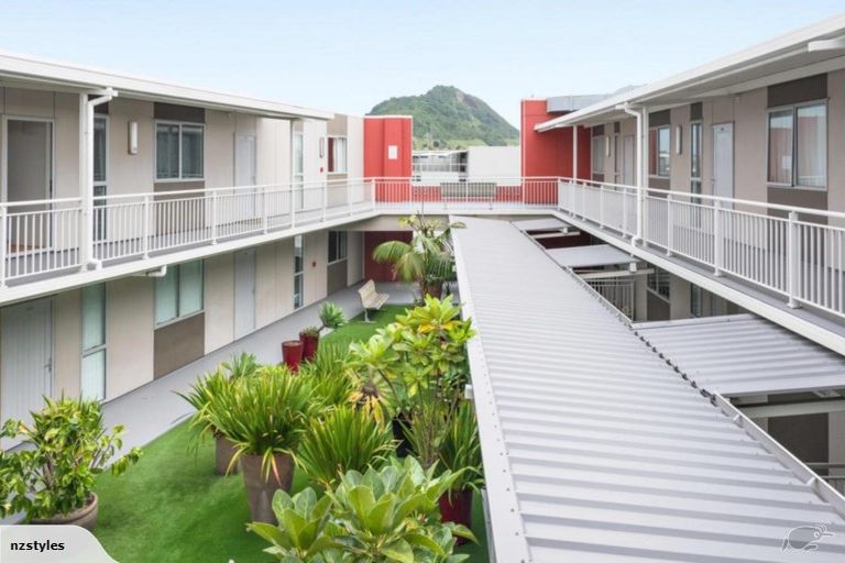 Photo of property in Algarve Apartments, 314/332 Maunganui Road, Mount Maunganui, 3116