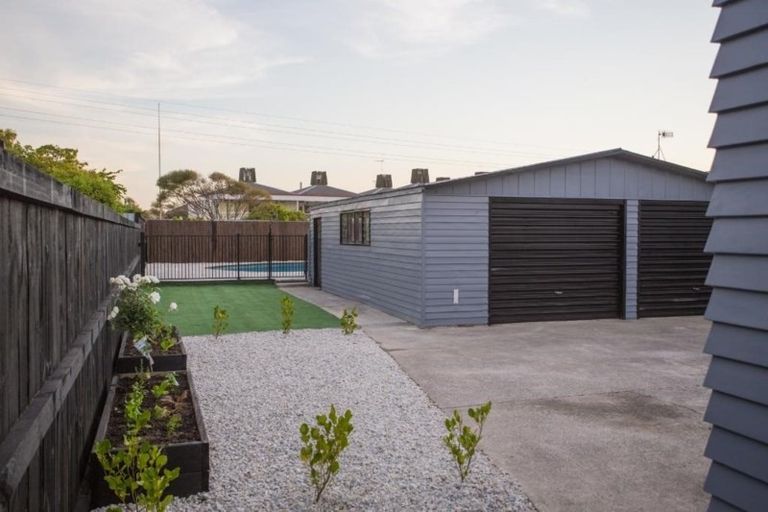 Photo of property in 16 Gillies Avenue, Claudelands, Hamilton, 3214