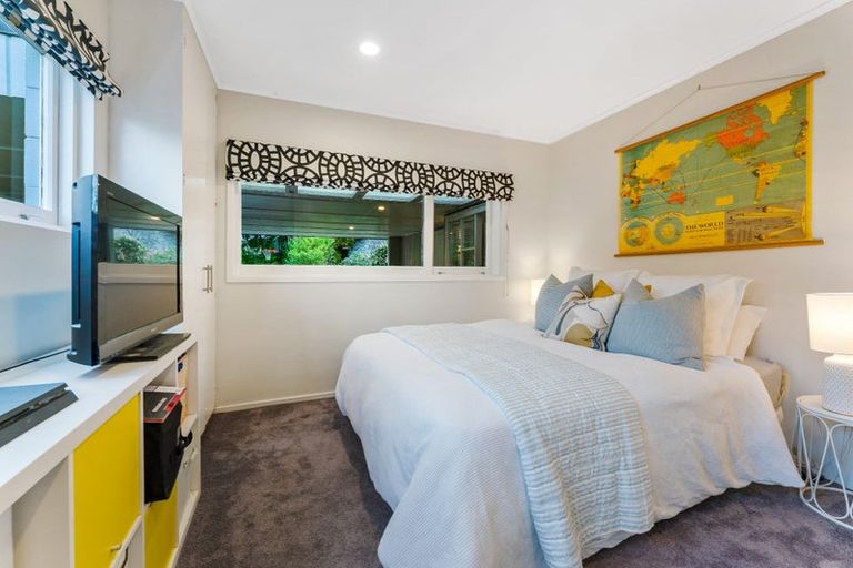 Photo of property in 1a Agathis Avenue, Mairangi Bay, Auckland, 0630