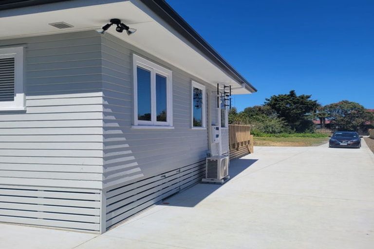 Photo of property in 103 Beach Road, Pahurehure, Papakura, 2113