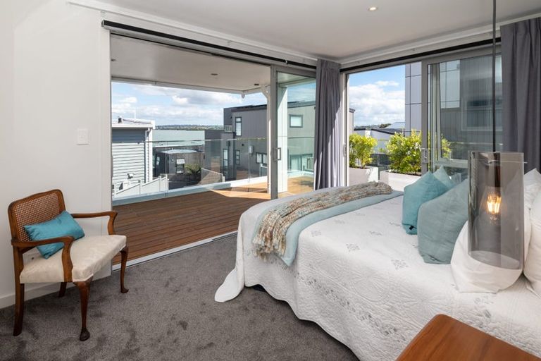 Photo of property in 67c The Parade, Bucklands Beach, Auckland, 2012