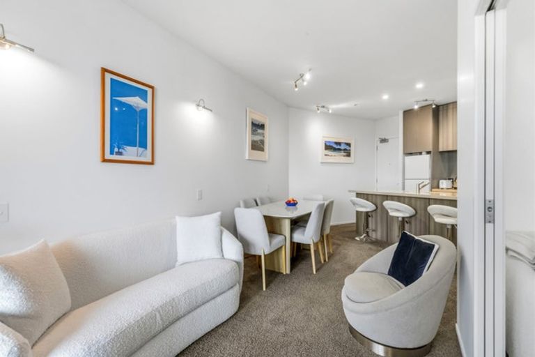 Photo of property in 415/11 Tamariki Avenue, Kelston, Auckland, 0602