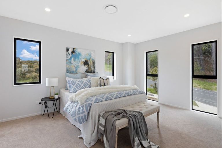 Photo of property in 279 West Hoe Heights, Orewa, 0931