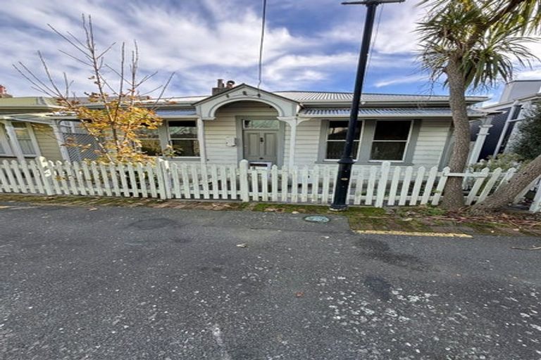 Photo of property in 4-8 Footscray Avenue, Te Aro, Wellington, 6011