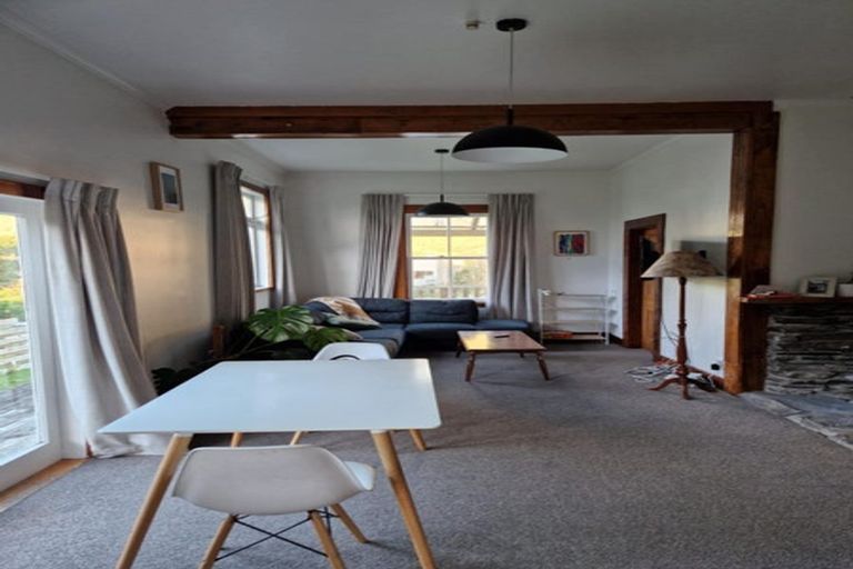 Photo of property in 51a Wellington Road, Paekakariki, 5034