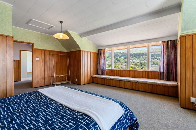 Photo of property in 61 Ranui Terrace, Tawa, Wellington, 5028