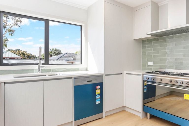 Photo of property in 27a Cleary Road, Panmure, Auckland, 1060