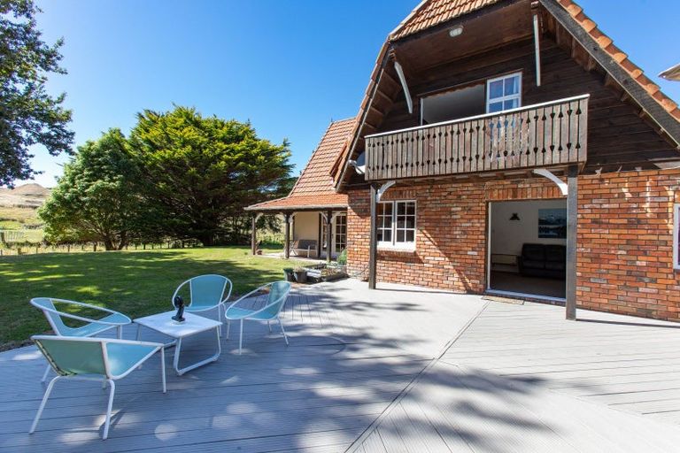 Photo of property in 45 Riverdale Road, Dannevirke, 4930