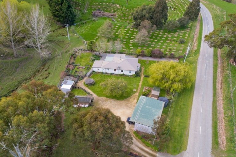 Photo of property in 540 Westmere Road, Wainuioru, Masterton, 5890