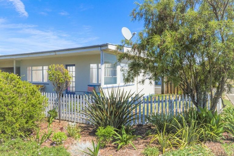 Photo of property in 1/33 Golf Road, Tahunanui, Nelson, 7011