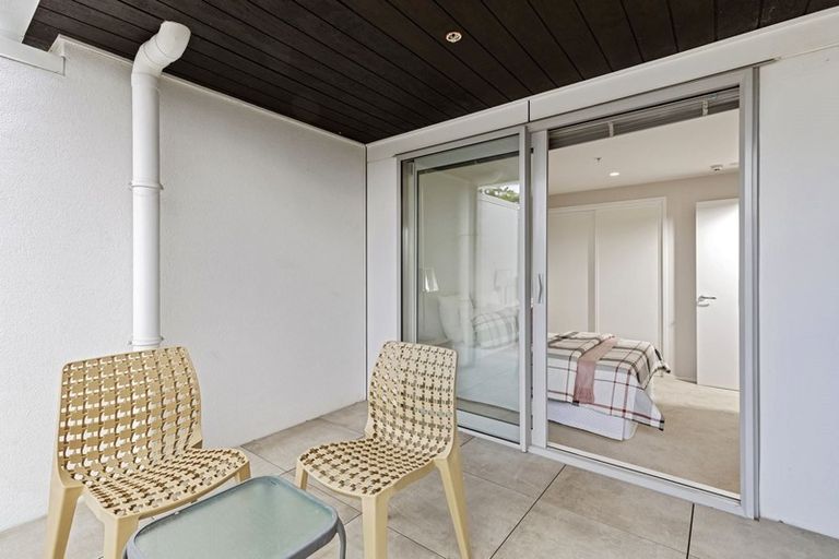 Photo of property in 407/25 Bute Road, Browns Bay, Auckland, 0630