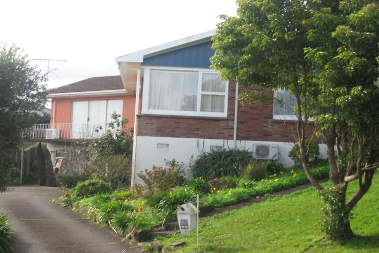 Photo of property in 11a Brooke Road, Red Hill, Papakura, 2110