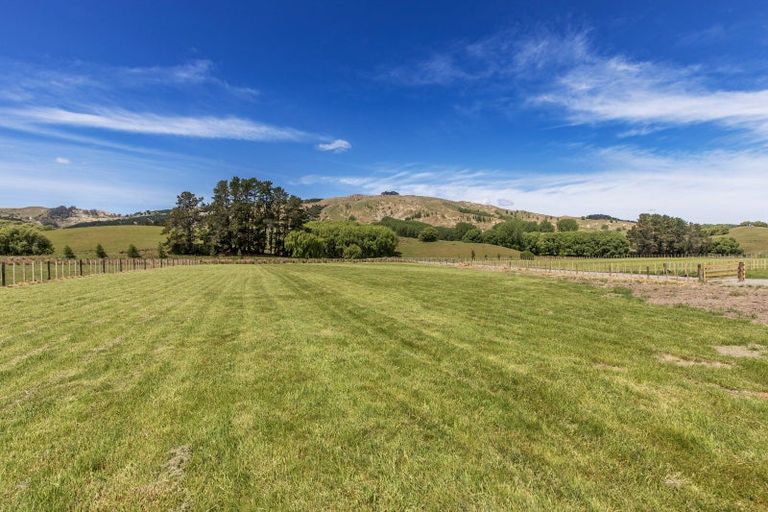 Photo of property in 2538 Kahuranaki Road, Elsthorpe, Havelock North, 4295