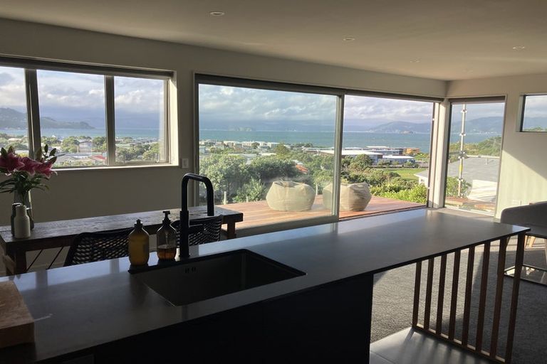 Photo of property in 39b Mantell Street, Seatoun, Wellington, 6022