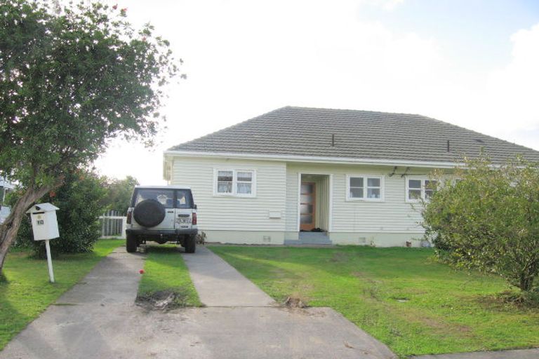 Photo of property in 10-11 Taylor Avenue, Feilding, 4702