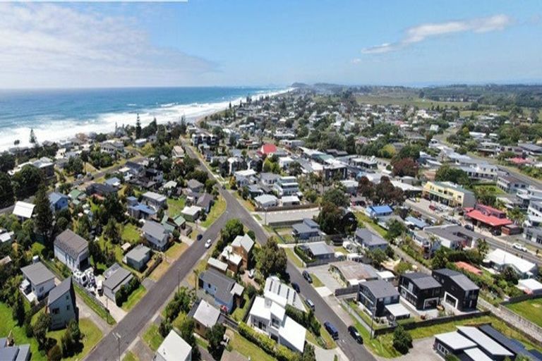 Photo of property in 53a Hillview Road, Waihi Beach, 3611