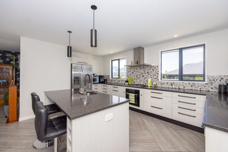 Photo of property in 11 Teal Place, Lake Hawea, Wanaka, 9382