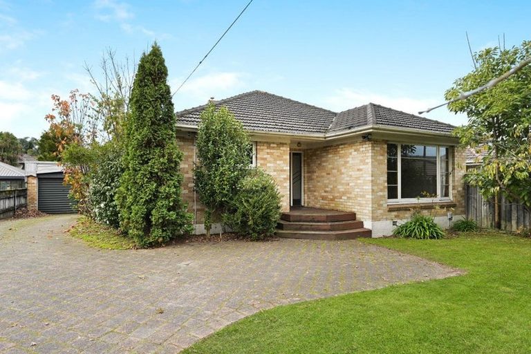 Photo of property in 281 Cambridge Road, Hillcrest, Hamilton, 3216