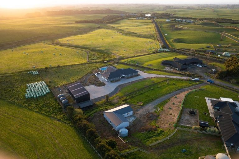 Photo of property in 133 Batty Road, Kingseat, Papakura, 2580