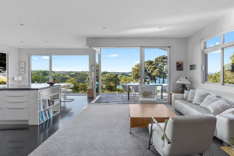 Photo of property in 623 Mahurangi West Road, Mahurangi West, Warkworth, 0983