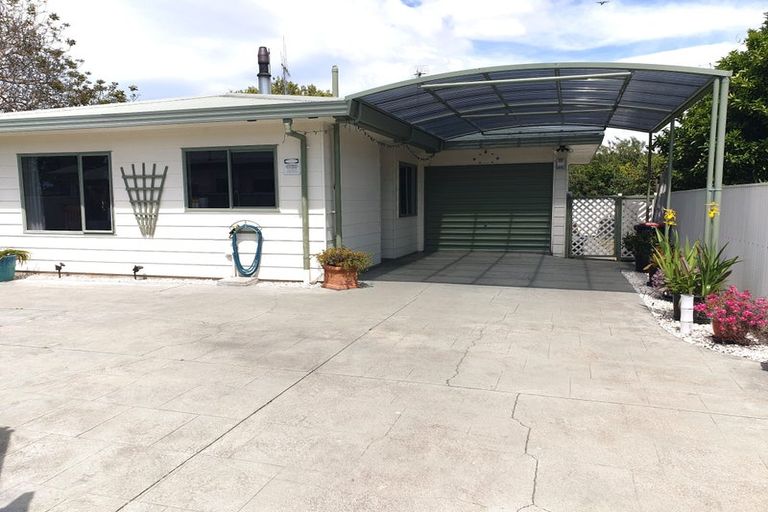 Photo of property in 2/15 Burness Road, Greenmeadows, Napier, 4112