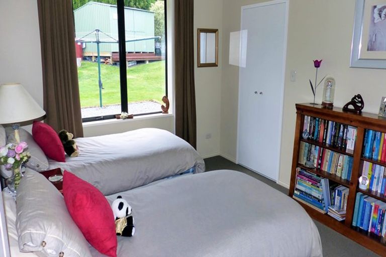 Photo of property in 38 Downs Road, Geraldine, 7991