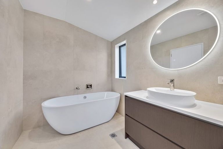 Photo of property in 83b Bayside Drive, Browns Bay, Auckland, 0630