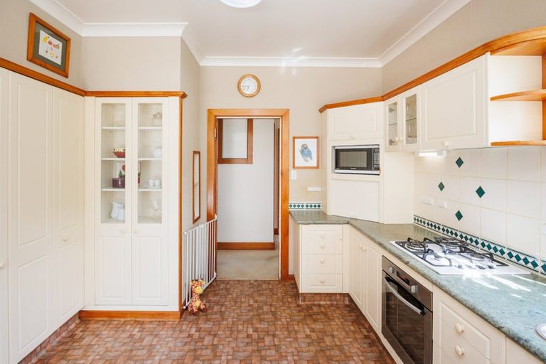 Photo of property in 25 Ake Ake Avenue, Hokowhitu, Palmerston North, 4410