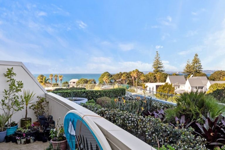 Photo of property in 415/11 Tamariki Avenue, Kelston, Auckland, 0602